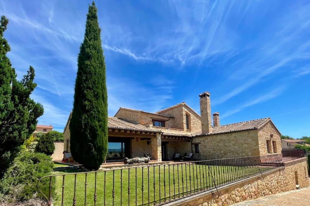 Quinta Mazagatos Segovia Villa ลา ลาสตริญา ภายนอก รูปภาพ